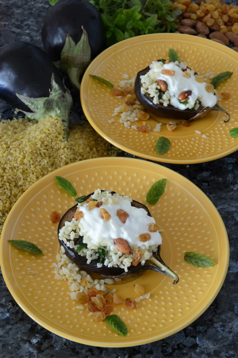 Sawa-Aubergines-à-la-chermoula-au-boulgour-et-au-yaourt